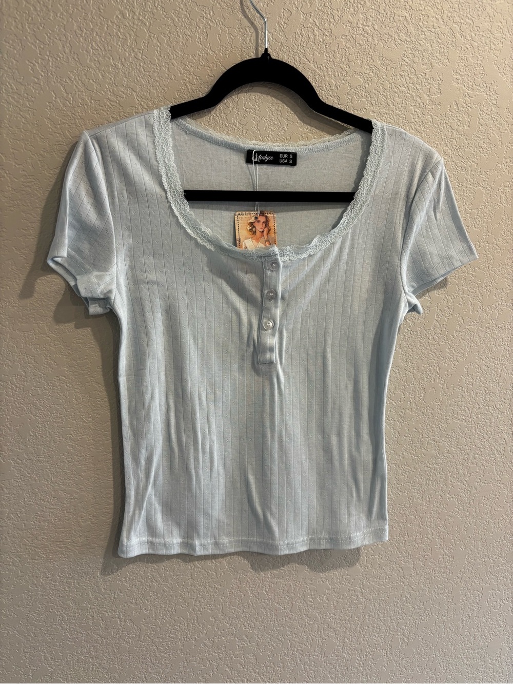 NWT Monlyce Ribbed Lace Trim Henley Top Baby Blue Size Small